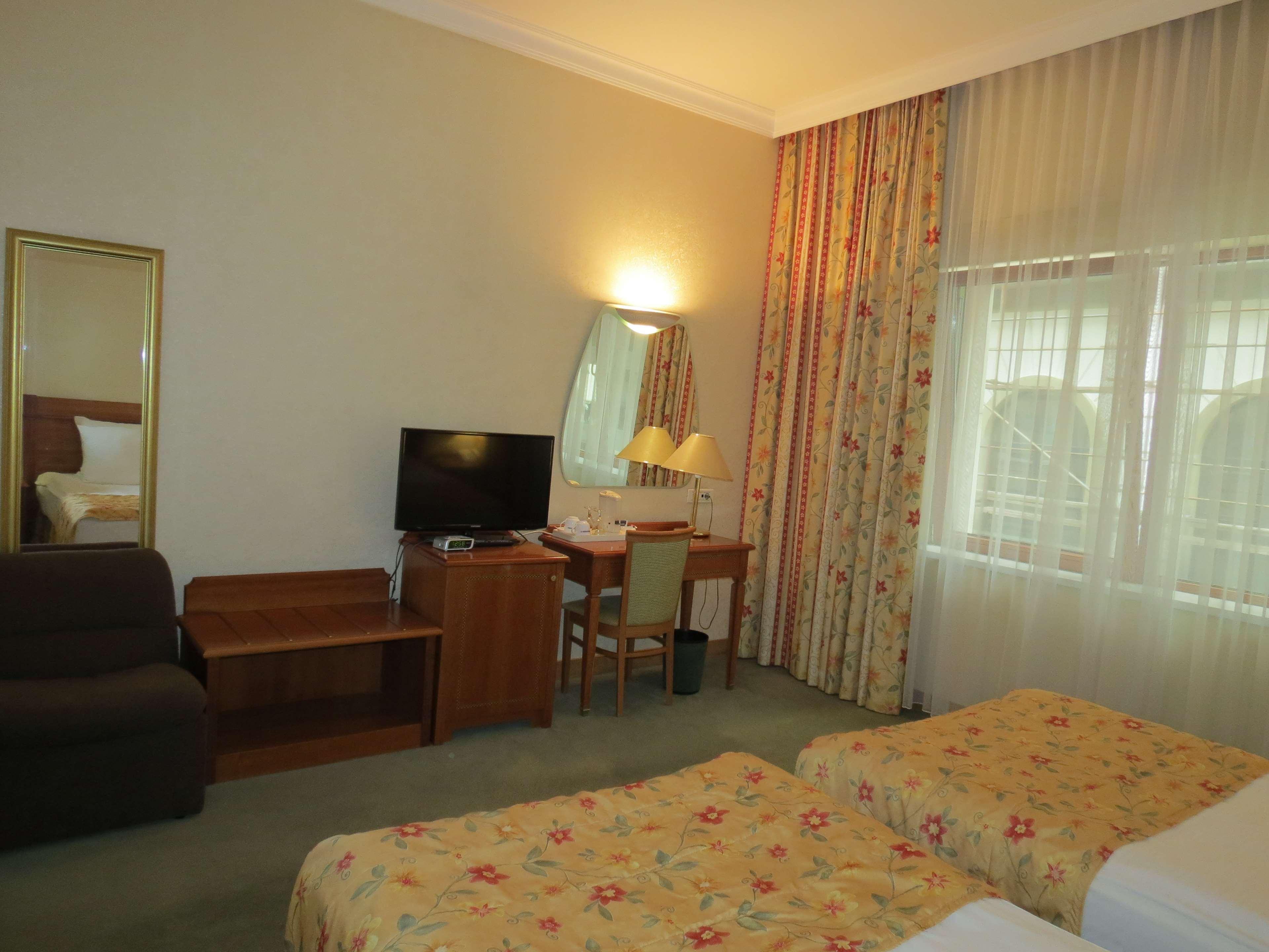 Best Western Hotel Turist Skopie Exterior foto