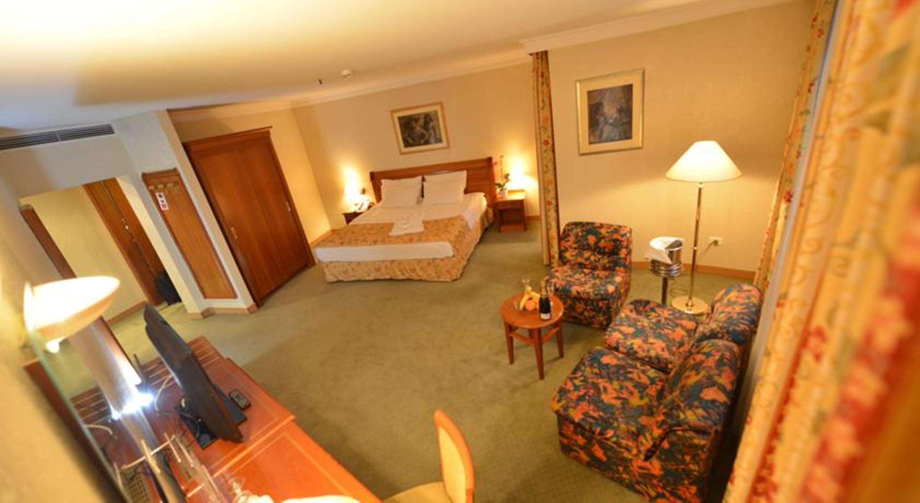 Best Western Hotel Turist Skopie Exterior foto