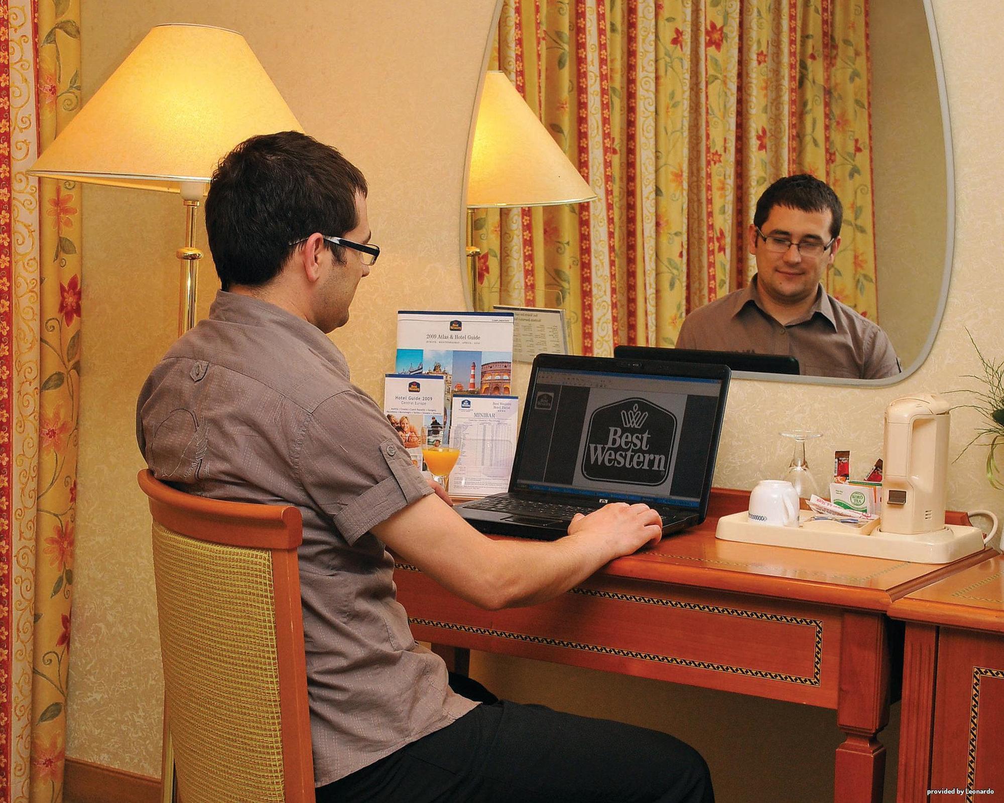 Best Western Hotel Turist Skopie Habitación foto