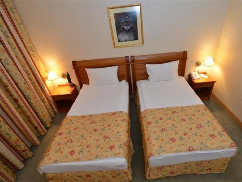Best Western Hotel Turist Skopie Exterior foto