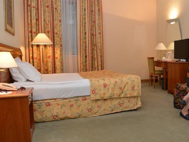 Best Western Hotel Turist Skopie Exterior foto